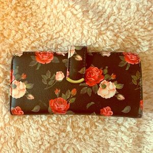 Vintage floral wallet